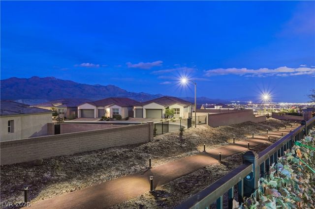 10250 Millholm Avenue, Las Vegas, NV 89166