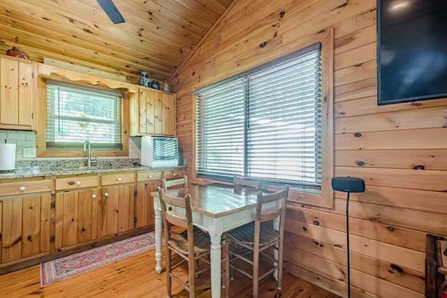 49 Emmaus Walk, Blue Ridge, GA 30513