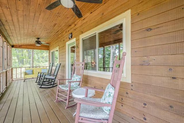 49 Emmaus Walk, Blue Ridge, GA 30513