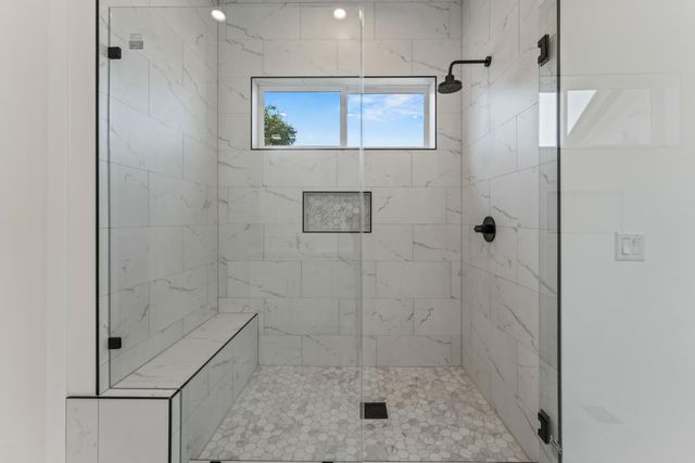 9017 Phoenix Ave, Fair Oaks, CA 95628