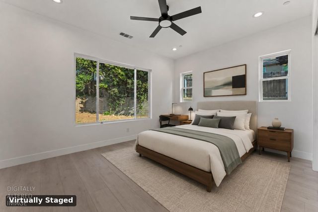 9017 Phoenix Ave, Fair Oaks, CA 95628