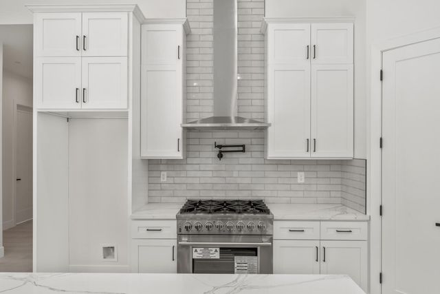 9017 Phoenix Ave, Fair Oaks, CA 95628