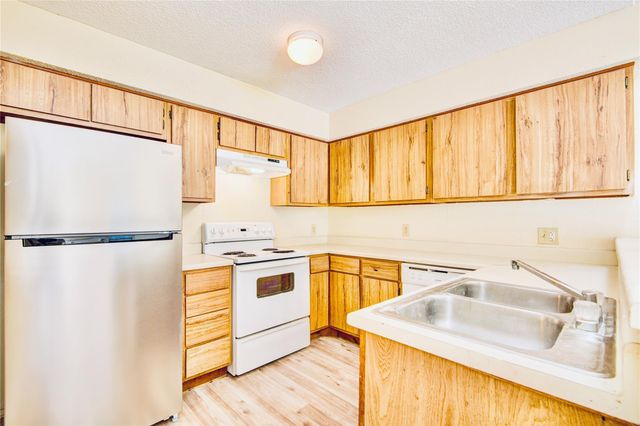 6103 Ludington Drive 4-941, Houston, TX 77035