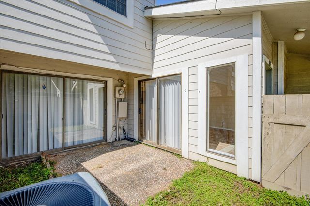 6103 Ludington Drive 4-941, Houston, TX 77035