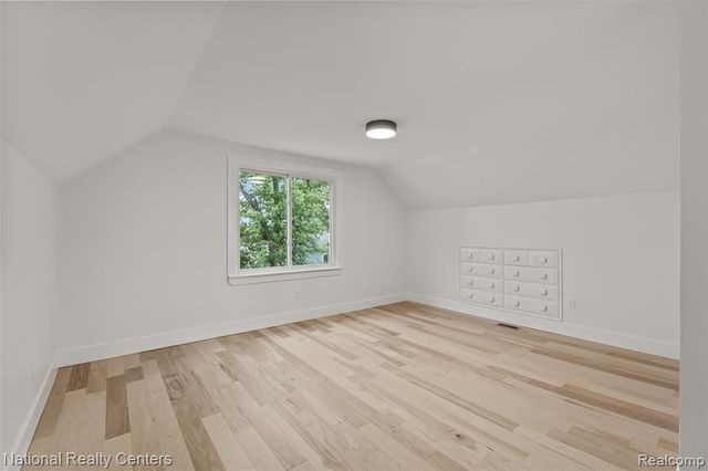 2616 Kenmore Road, Berkley, MI 48072