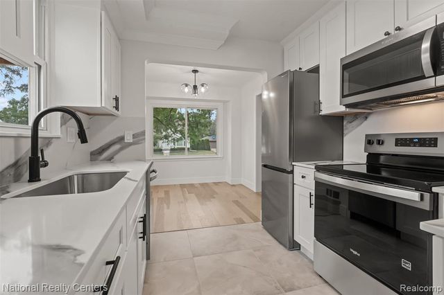 2616 Kenmore Road, Berkley, MI 48072