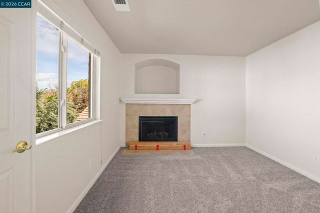 1821 Kern Mountain Way, Antioch, CA 94531