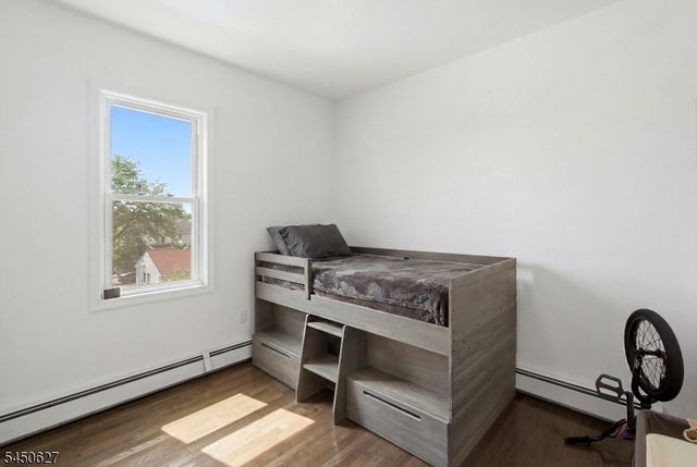 15 Prospect St, Clifton City, NJ 07011
