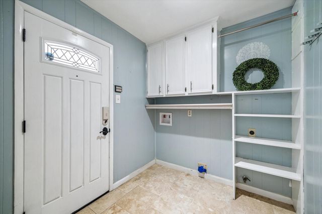 1711 Chestnut Ridge Road, Kingwood, TX 77339