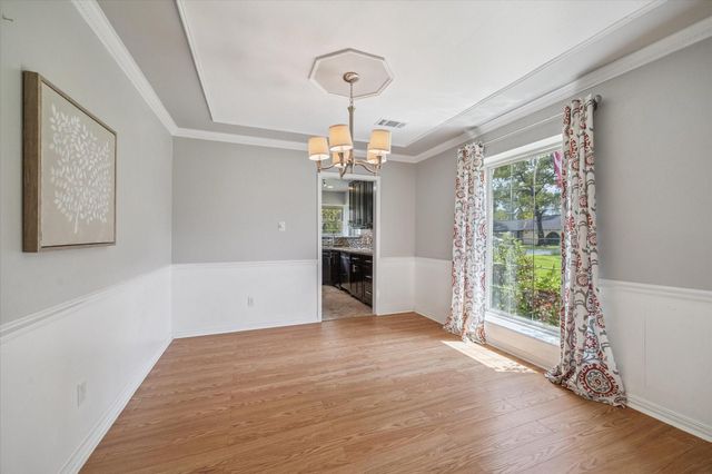 1711 Chestnut Ridge Road, Kingwood, TX 77339