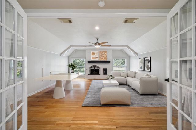 1711 Chestnut Ridge Road, Kingwood, TX 77339