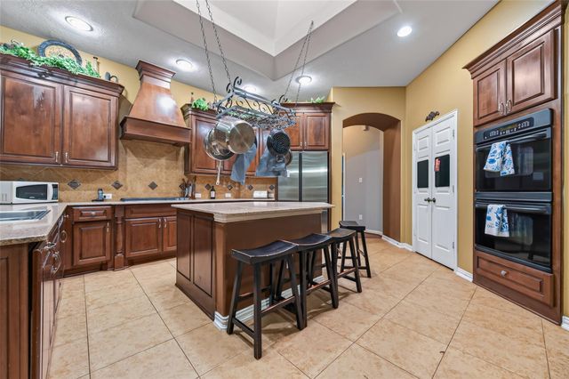 25714 Bridle Falls, Magnolia, TX 77355