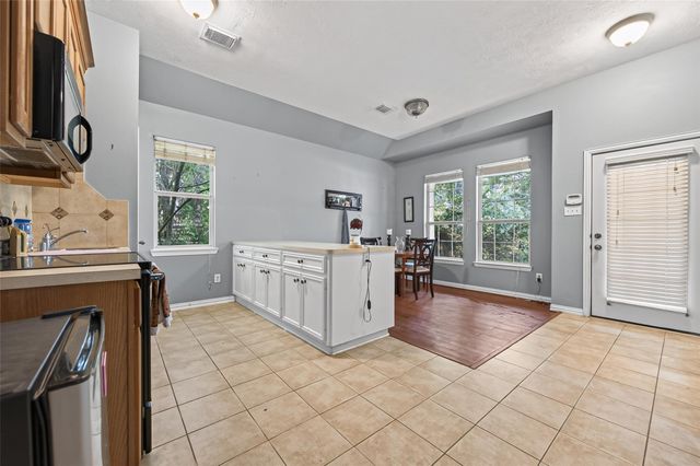 25714 Bridle Falls, Magnolia, TX 77355