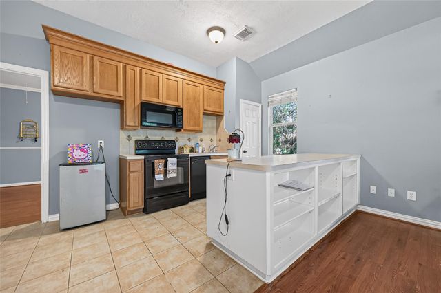 25714 Bridle Falls, Magnolia, TX 77355