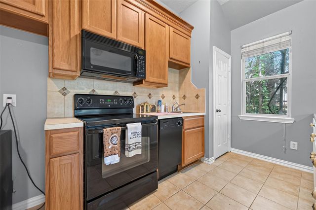 25714 Bridle Falls, Magnolia, TX 77355
