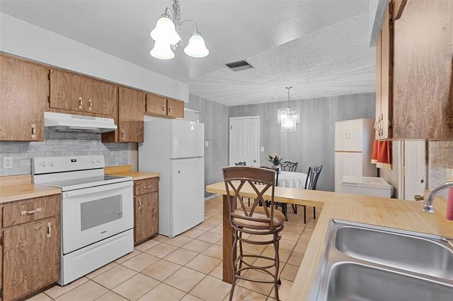 5946 SR 471, Bushnell, FL 33513