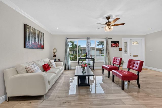 4716 NW 49TH Place, Tamarac, FL 33319
