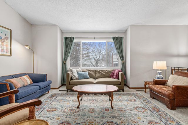 12931 Portland Avenue, Burnsville, MN 55337