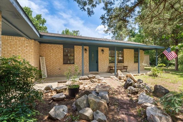 10530 Royal York Drive, Conroe, TX 77303