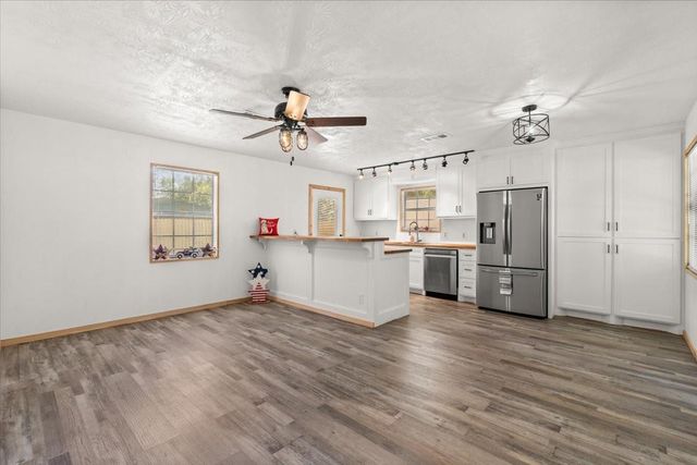 10530 Royal York Drive, Conroe, TX 77303