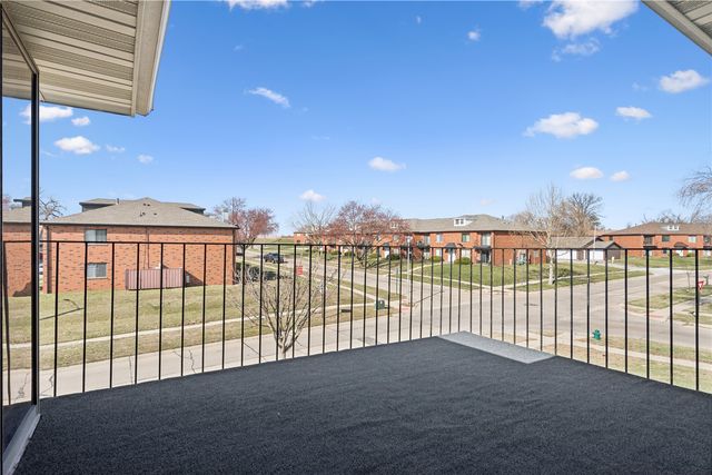 4526 Maureen Drive SE 96, Cedar Rapids, IA 52403