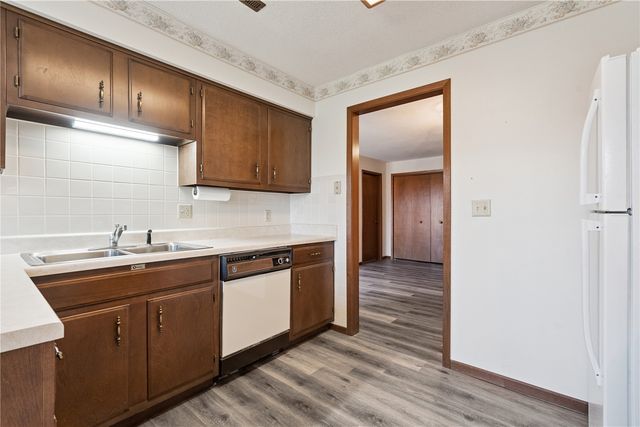 4526 Maureen Drive SE 96, Cedar Rapids, IA 52403