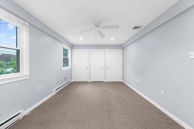 215 HANCOCK RD, North Wales, PA 19454