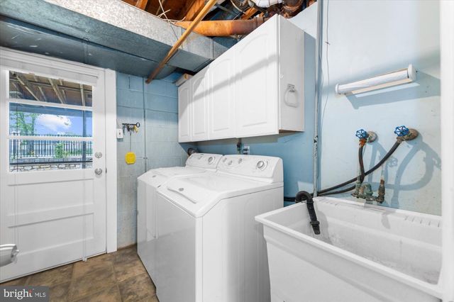 215 HANCOCK RD, North Wales, PA 19454