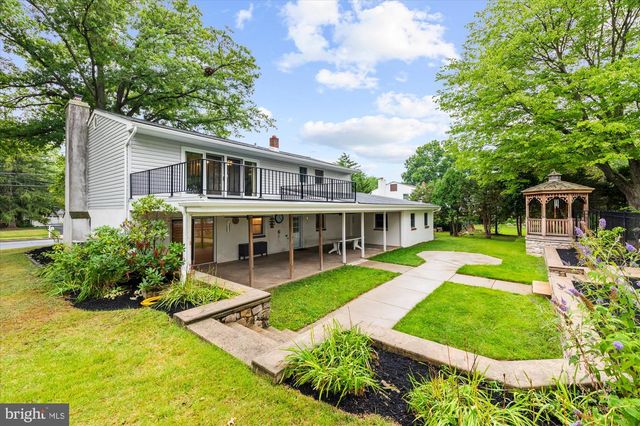 215 HANCOCK RD, North Wales, PA 19454