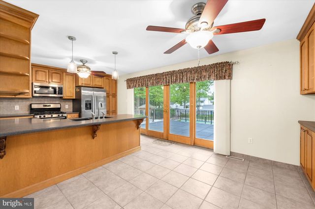 215 HANCOCK RD, North Wales, PA 19454