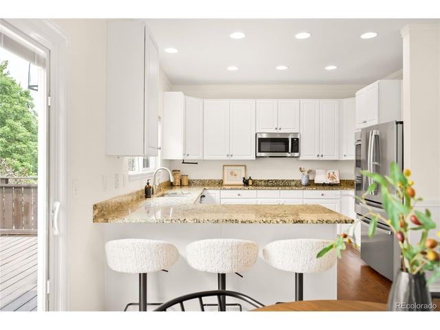10063 Heywood St, Littleton, CO 80130