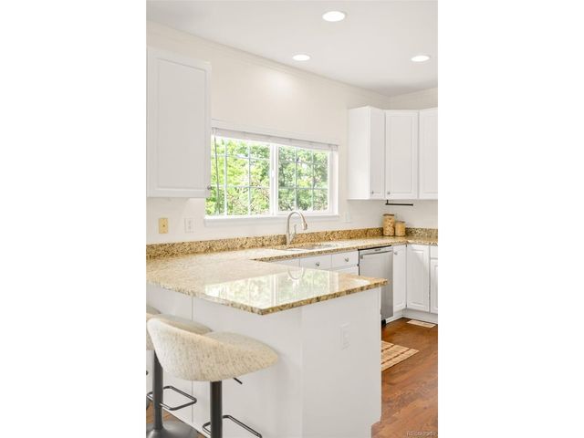 10063 Heywood St, Littleton, CO 80130