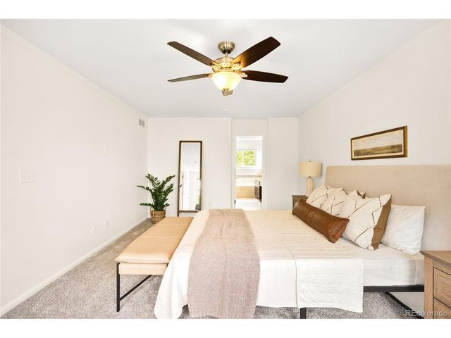 10063 Heywood St, Littleton, CO 80130
