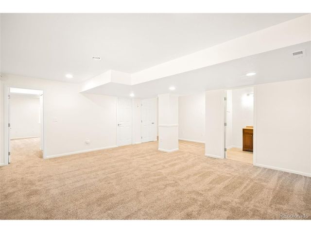 10063 Heywood St, Littleton, CO 80130