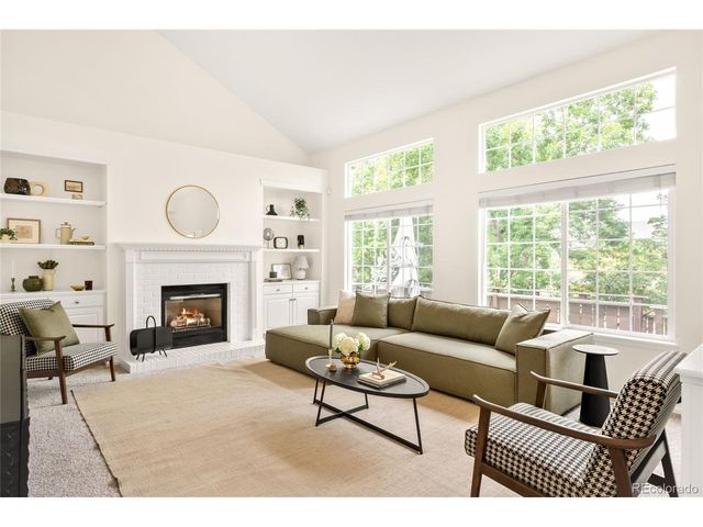 10063 Heywood St, Littleton, CO 80130