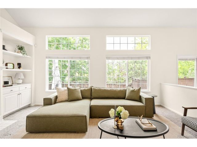 10063 Heywood St, Littleton, CO 80130