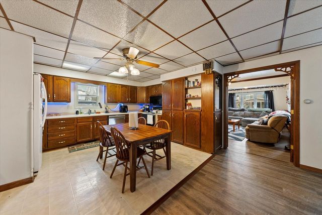 324 Park STREET, Plymouth, WI 53073