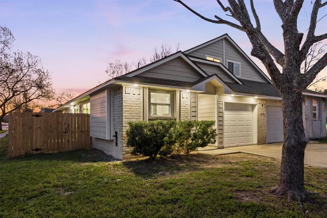 22101 Diane Drive, Spring, TX 77373