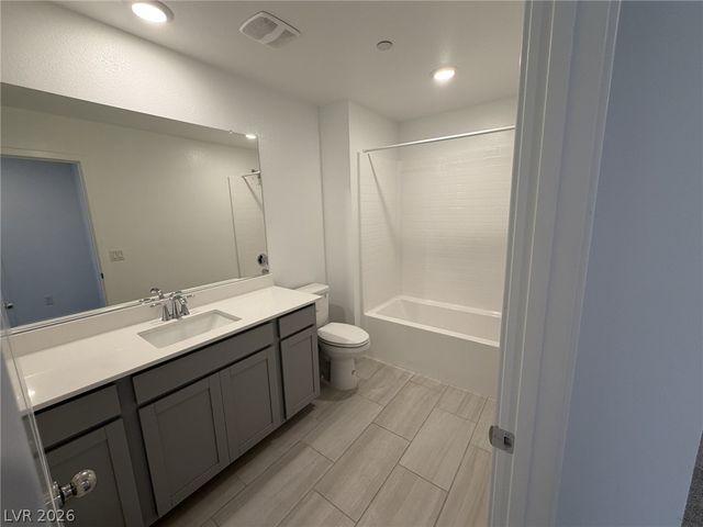 10771 Blake Gardens Court, Las Vegas, NV 89166