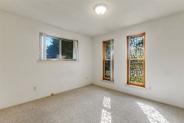 2271 Homeway Circle, Dallas, TX 75228