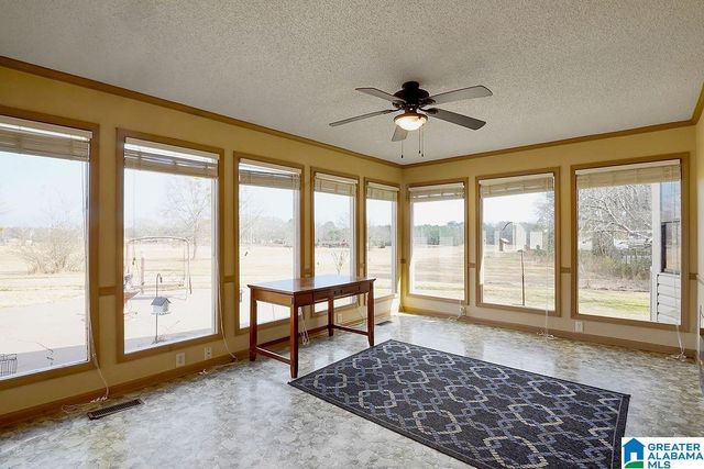 391 COUNTY ROAD 44, Jemison, AL 35085