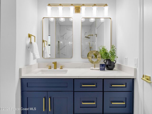 982 Pebble Avenue NE, Palm Bay, FL 32907