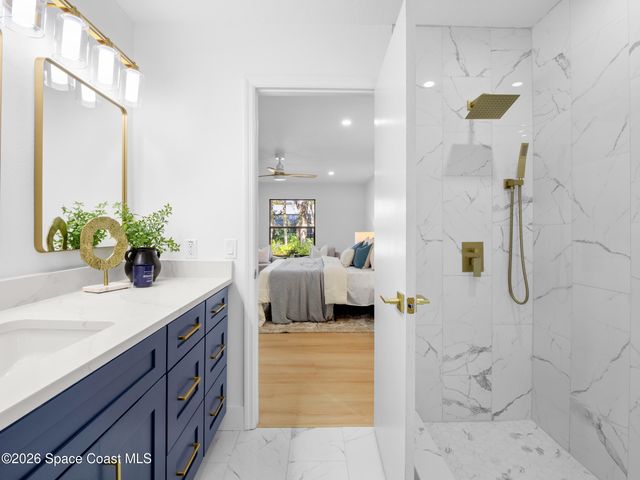 982 Pebble Avenue NE, Palm Bay, FL 32907