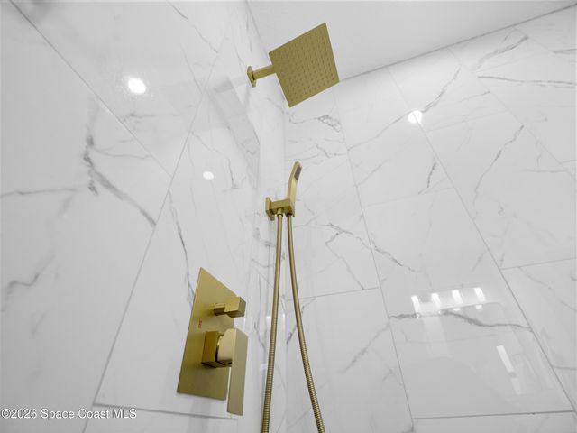 982 Pebble Avenue NE, Palm Bay, FL 32907