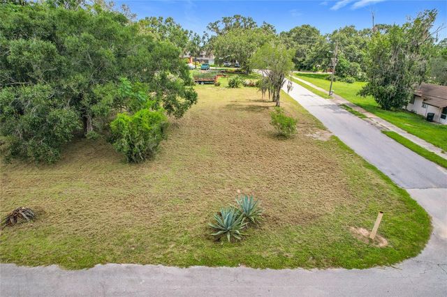 914 HARRELL AVENUE, Frostproof, FL 33843