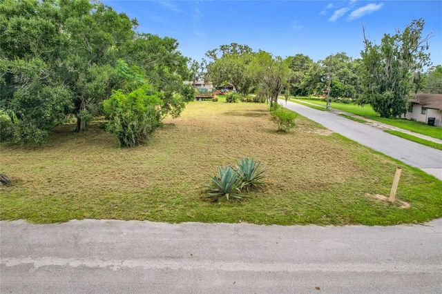 914 HARRELL AVENUE, Frostproof, FL 33843