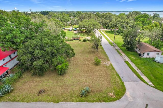 914 HARRELL AVENUE, Frostproof, FL 33843