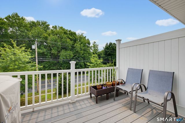 11 Red Rock Lane, Manchester, CT 06042