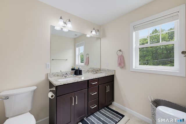 11 Red Rock Lane, Manchester, CT 06042