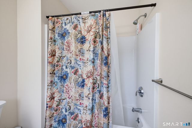 11 Red Rock Lane, Manchester, CT 06042